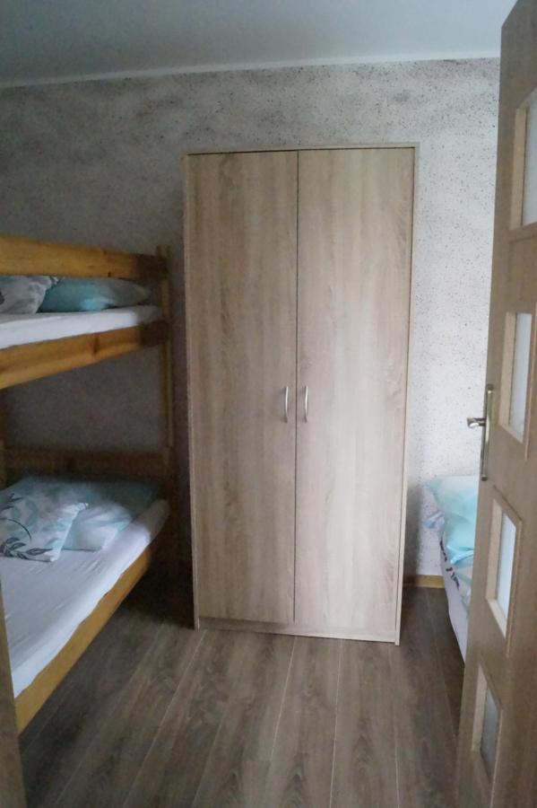Domki U Piotrusia Zarnowska ภายนอก รูปภาพ