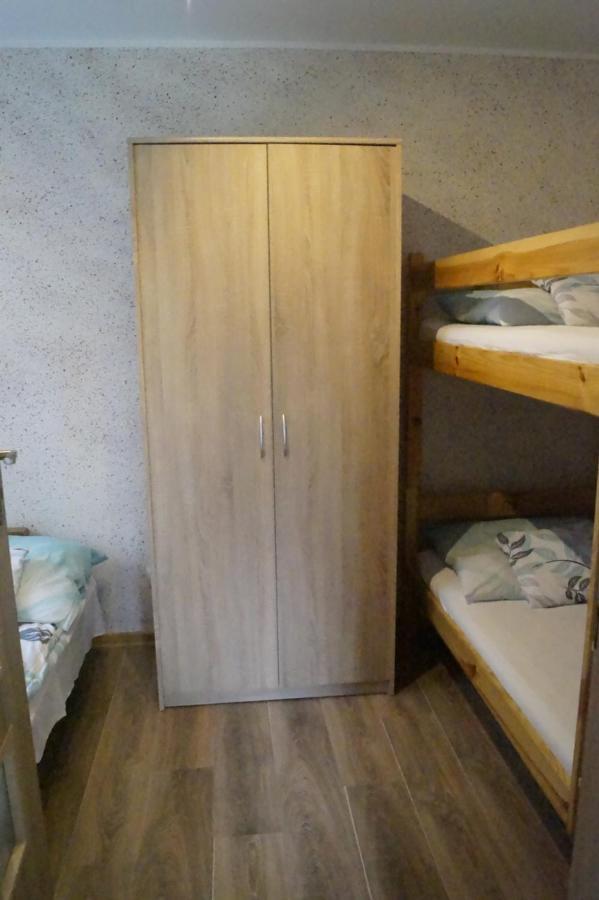 Domki U Piotrusia Zarnowska ภายนอก รูปภาพ